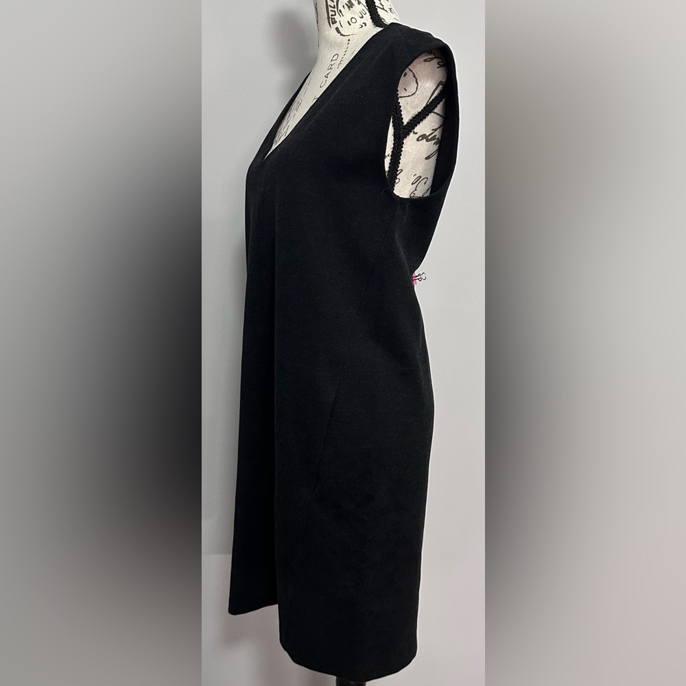 🖤 Club Monaco V-Neck Top – Black 🖤 - Picture 2 of 13
